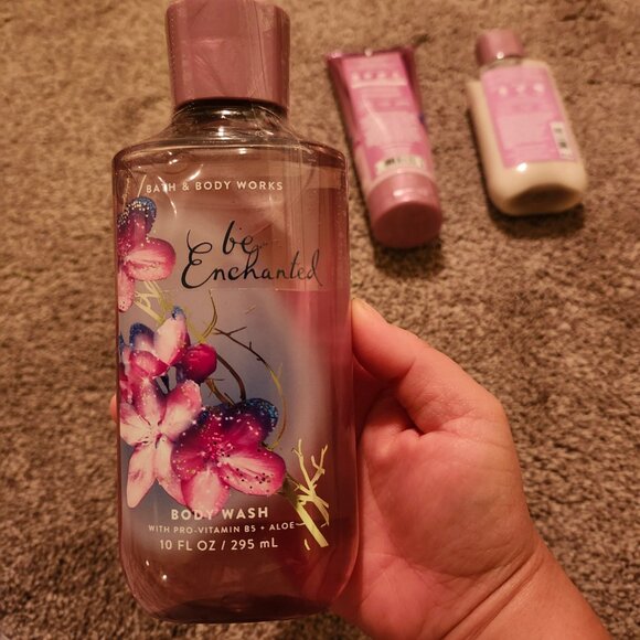 New Be Enchanted Bath & Body Works Body Cream, Lotion & Body Wash Set - Picture 5 of 6